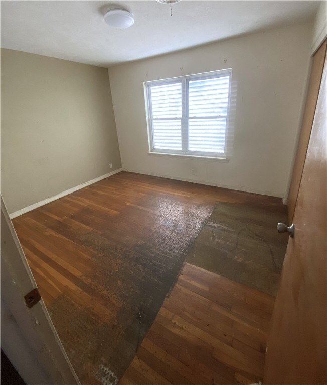 4530 Dolphin Pl Property Photo 11