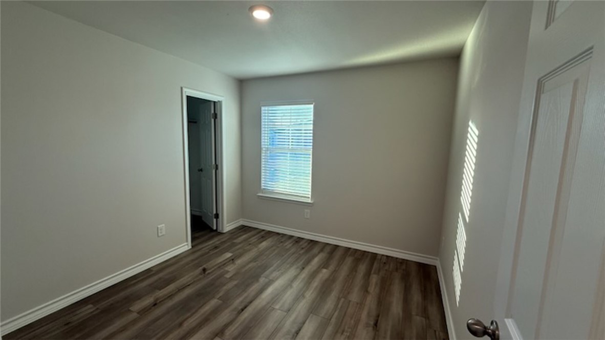 113 Montego Dr Property Photo 7