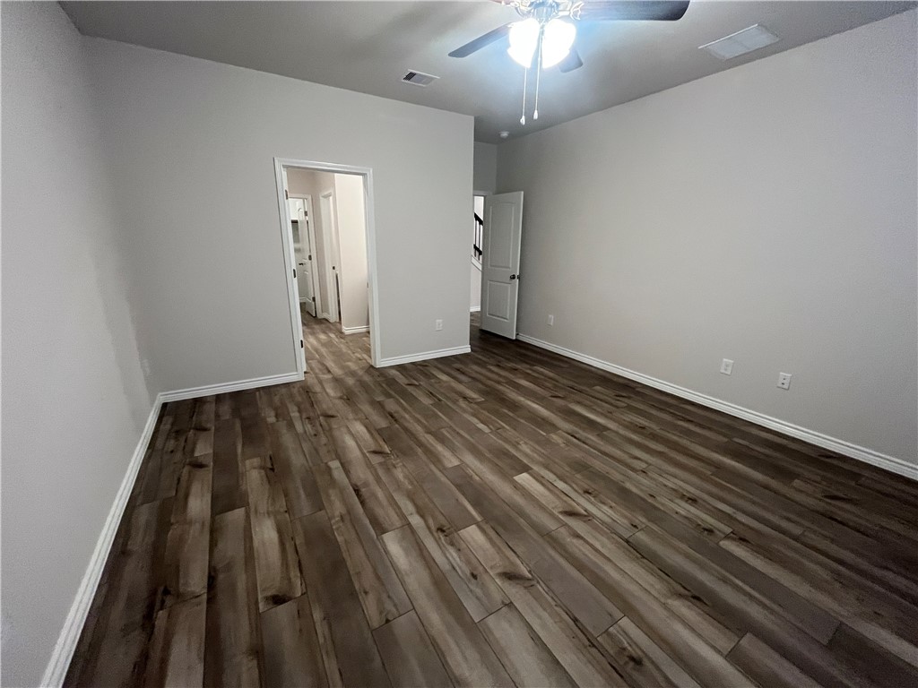 7318 Wilder Lane Property Photo 9