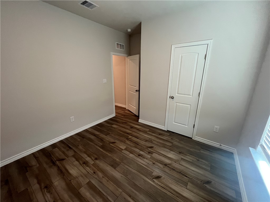 7318 Wilder Lane Property Photo 17