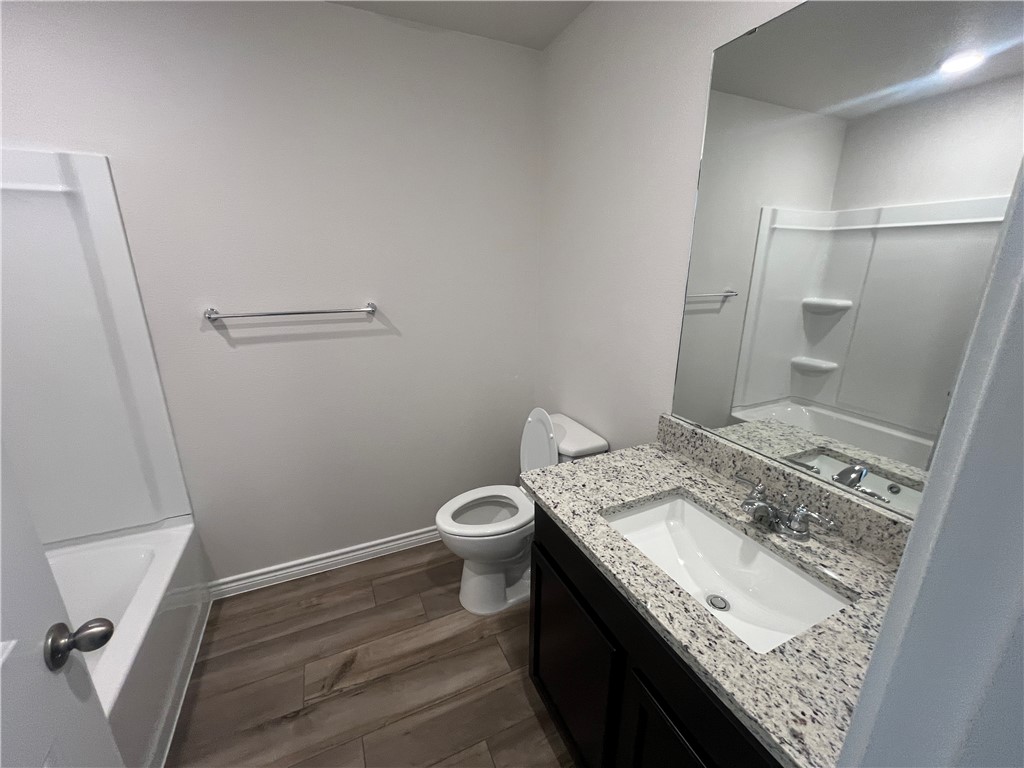 7318 Wilder Lane Property Photo 23