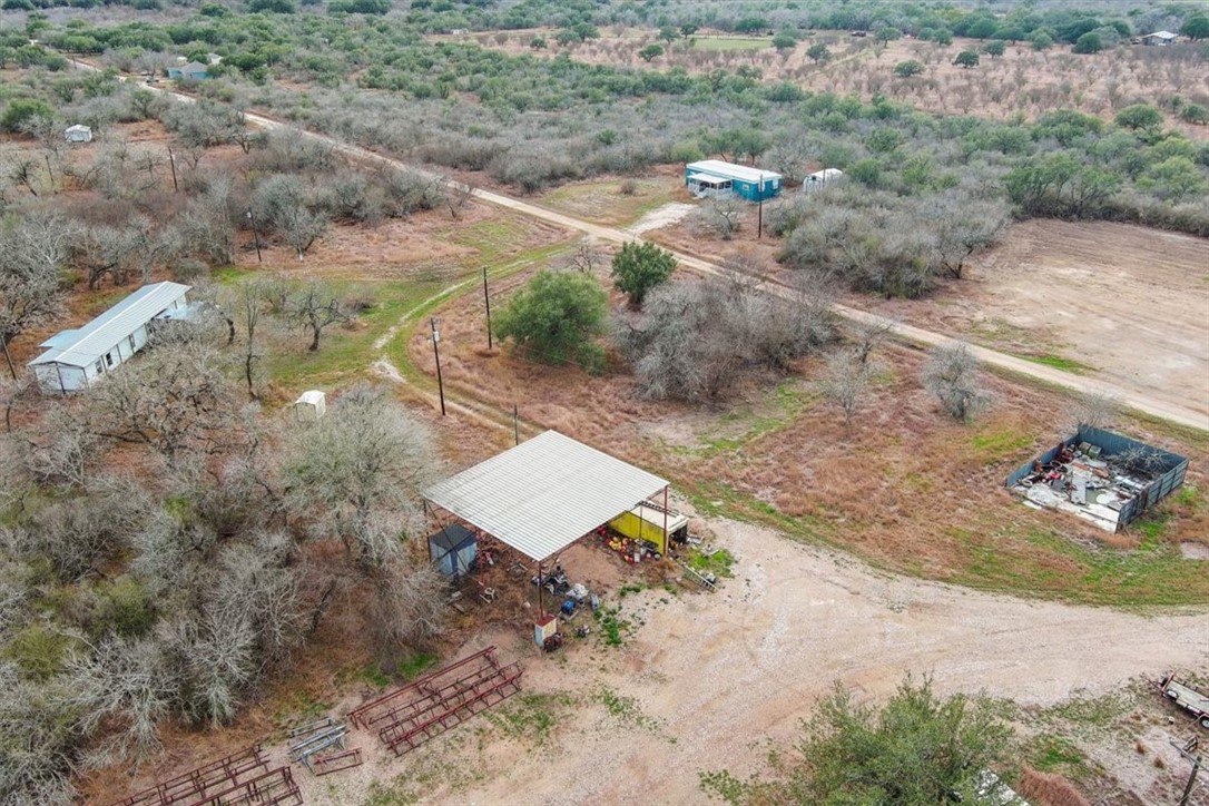 9326 Private Road 6005 Property Photo 2
