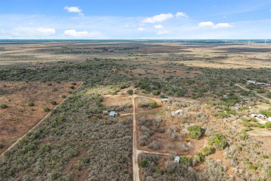 9326 Private Road 6005 Property Photo 11