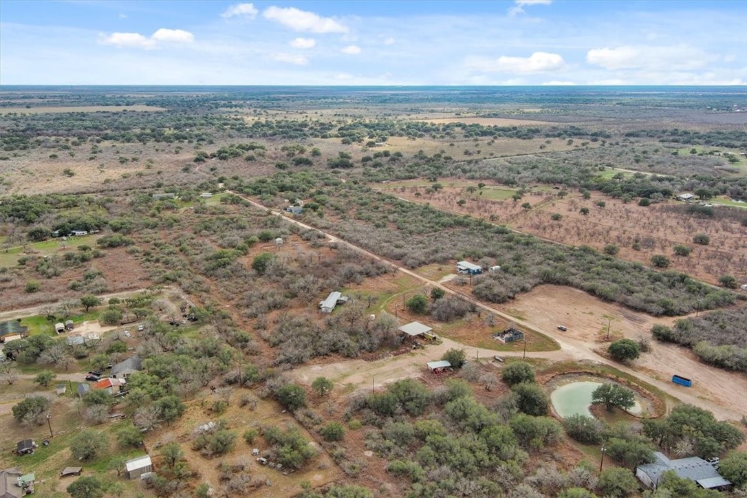 9326 Private Road 6005 Property Photo 12
