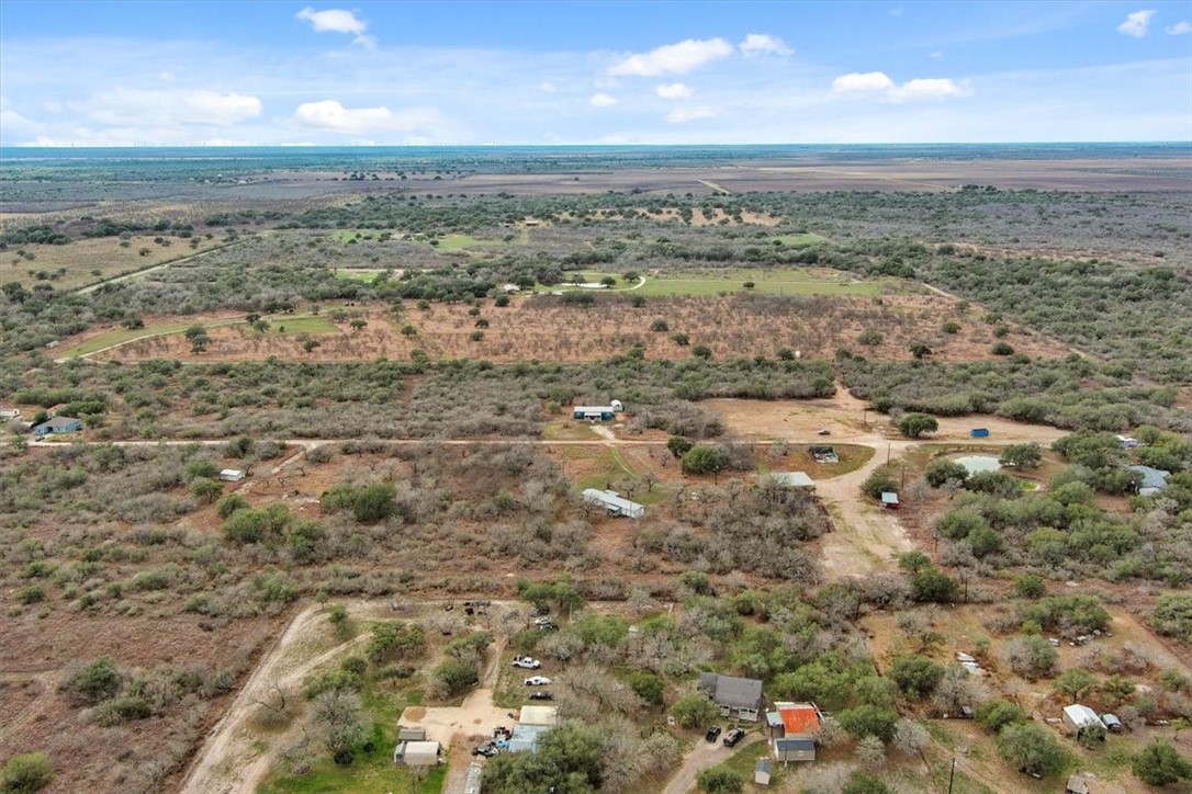 9326 Private Road 6005 Property Photo 14