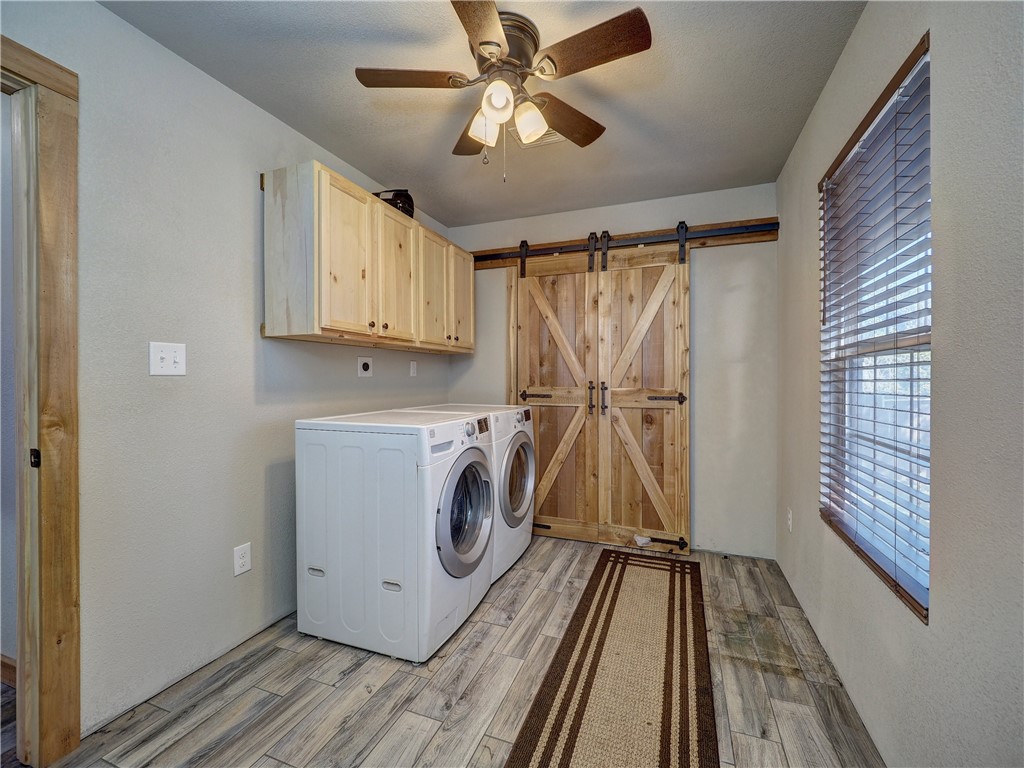 1045 N Mccampbell Property Photo 15