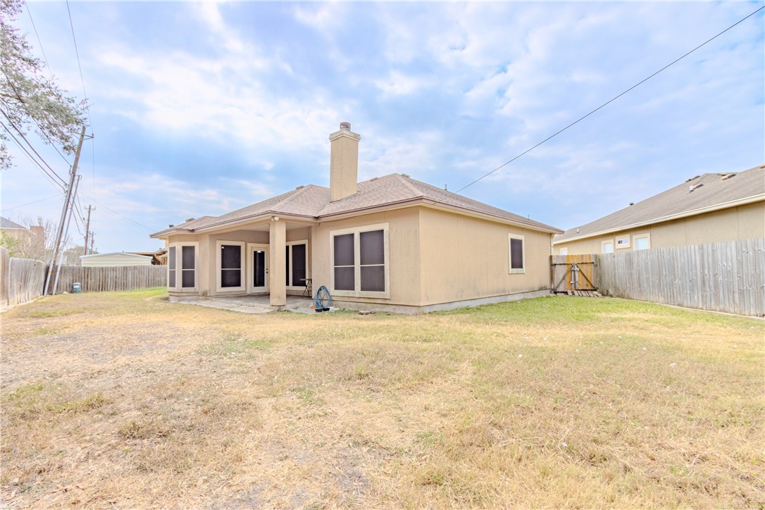 7402 Brush Creek Dr Property Photo 29