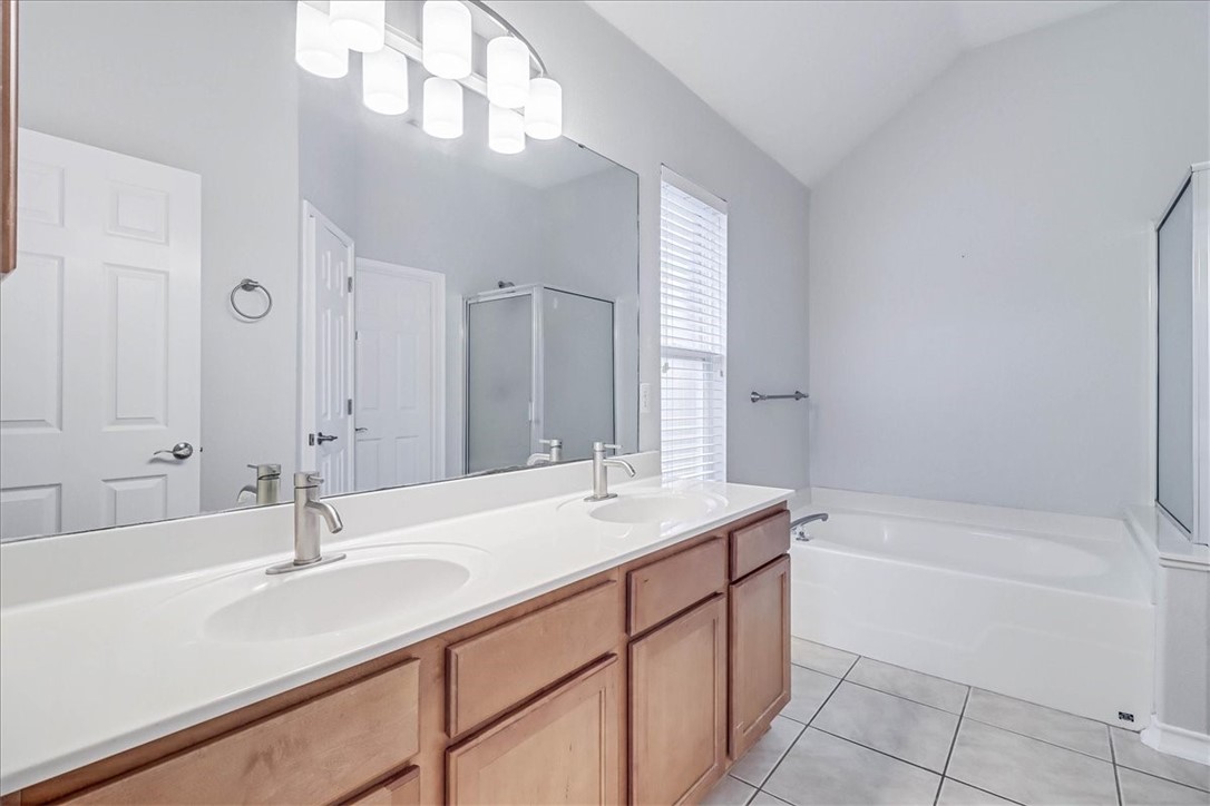 7202 Spanish Wood Dr Property Photo 20