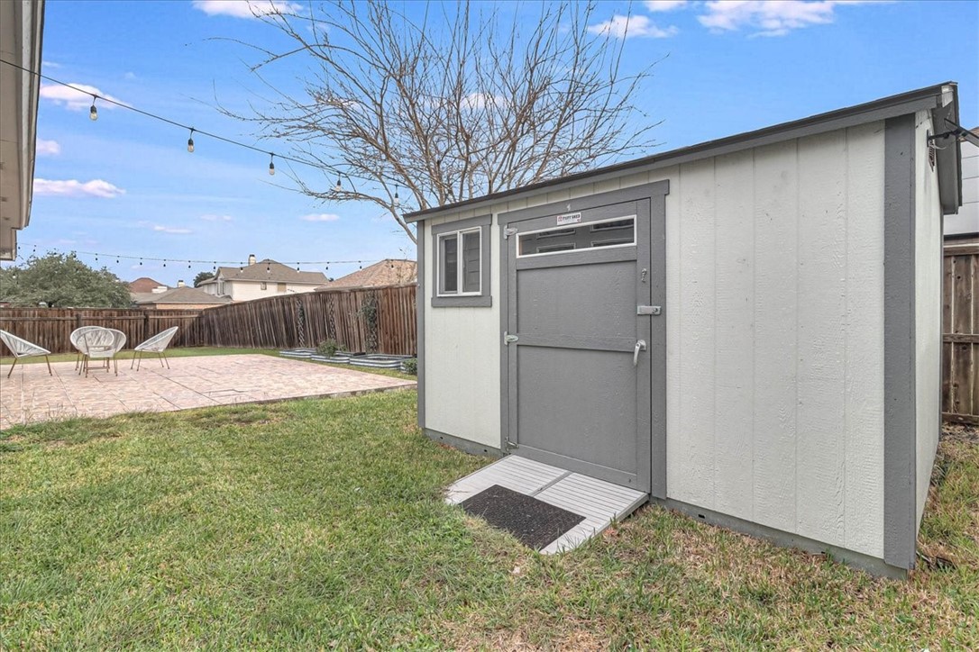 7202 Spanish Wood Dr Property Photo 33