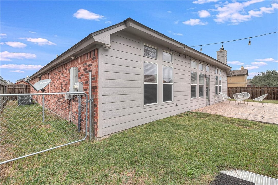 7202 Spanish Wood Dr Property Photo 34