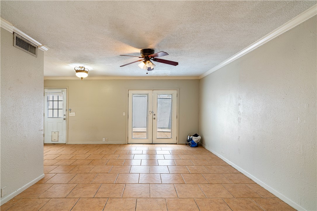 8 Lake Shore Dr Property Photo 18