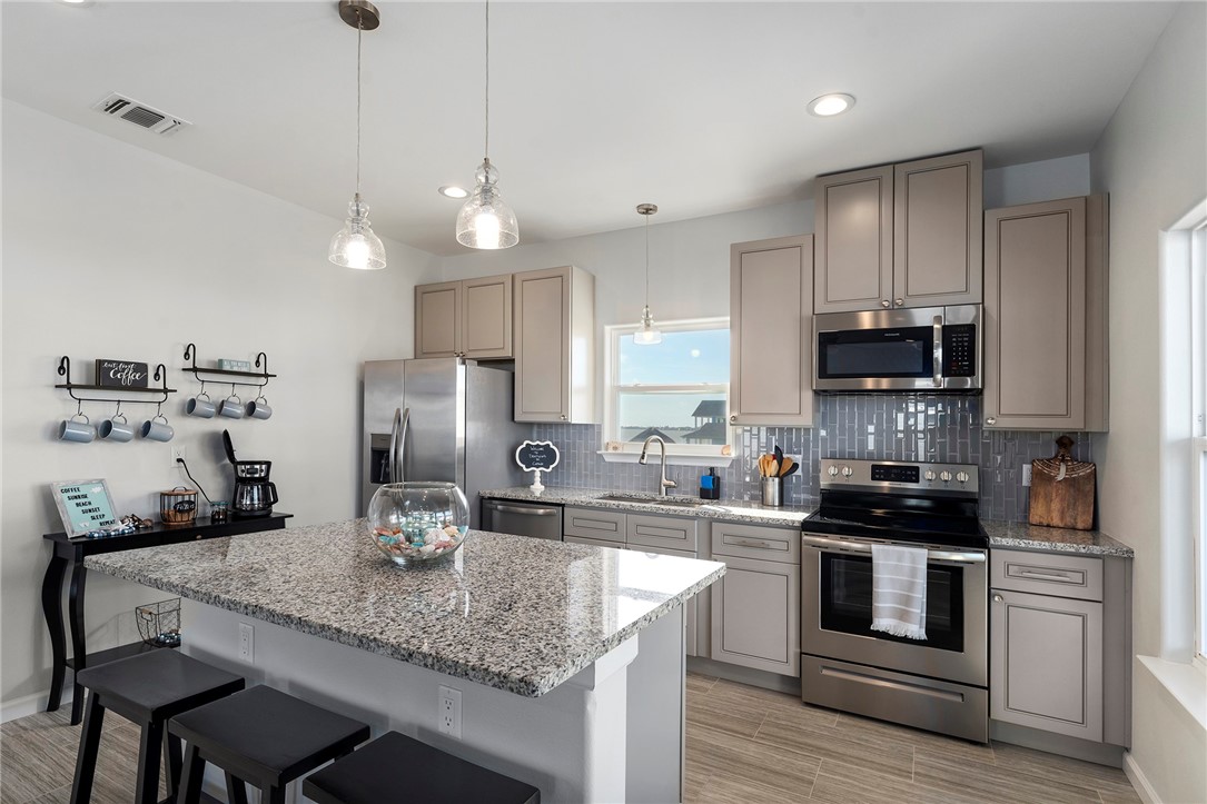 43 Copano Ridge Road Property Photo 6