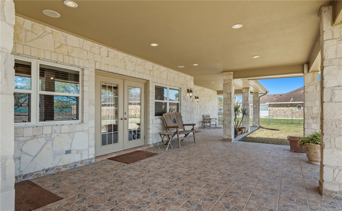 5802 King Trail Property Photo 21
