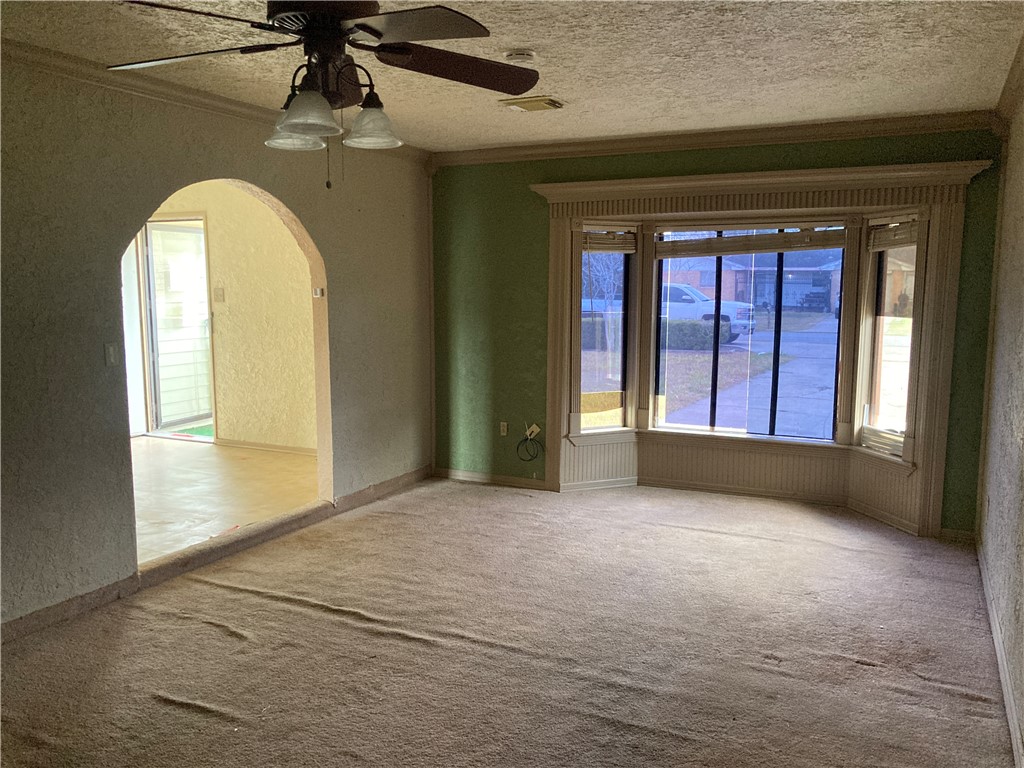 3830 Brookhaven Dr Property Photo 3