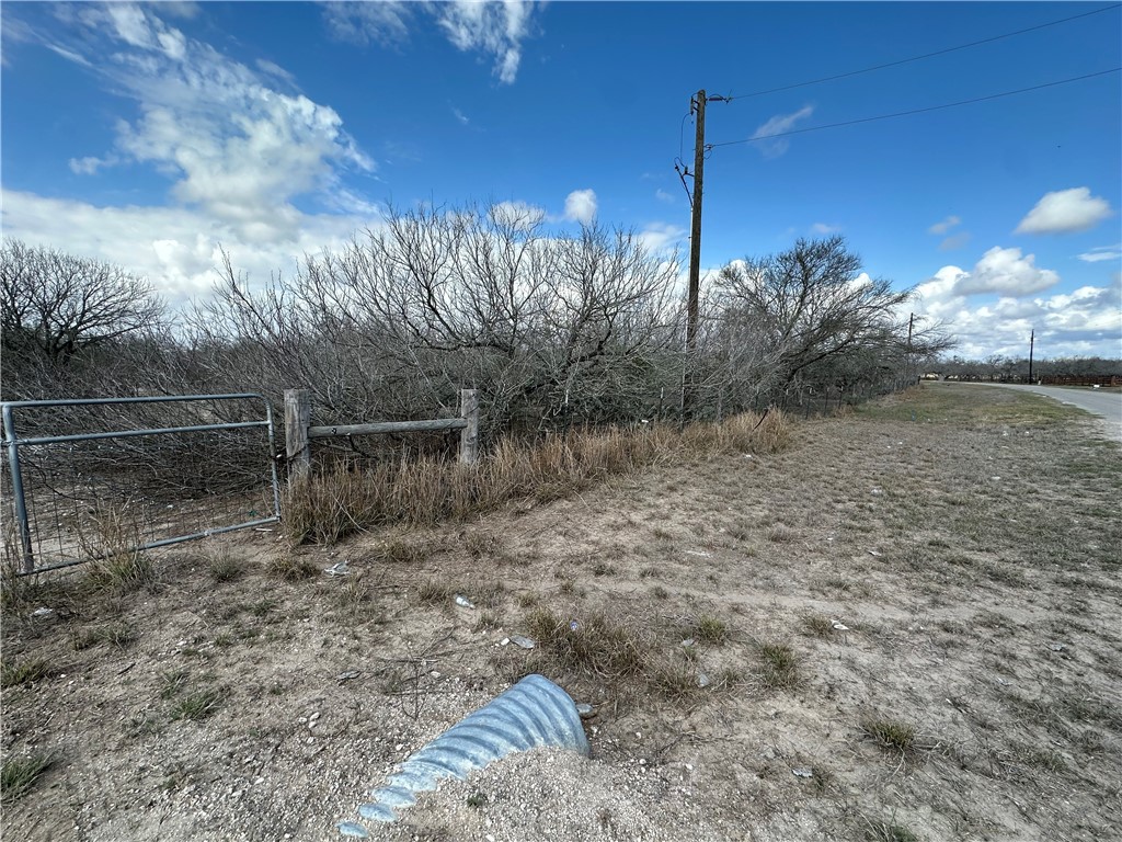 5923 And 5929 Sweet Water Road Property Photo 2