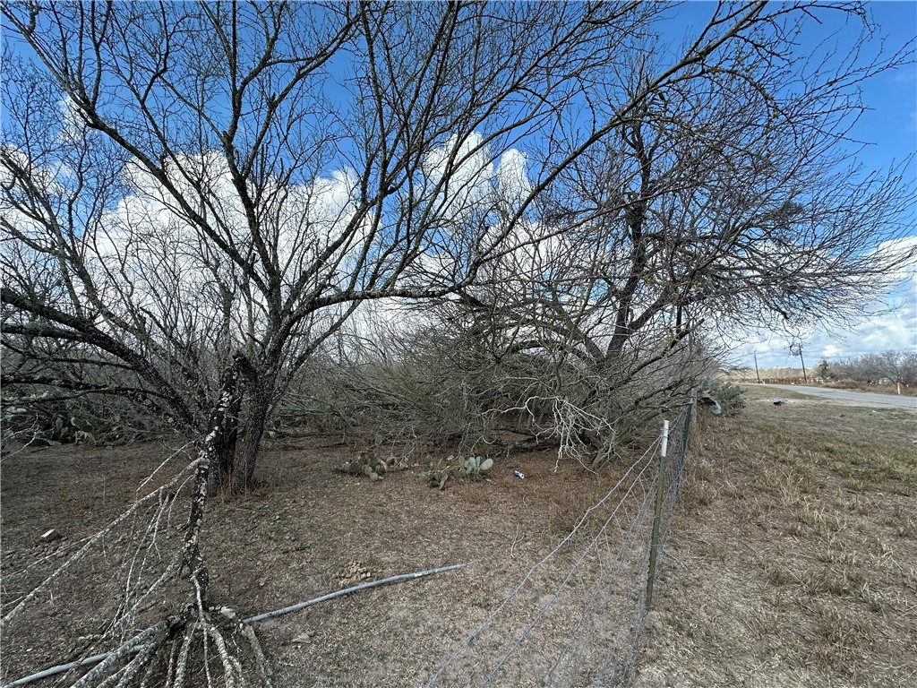 5923 And 5929 Sweet Water Road Property Photo 12