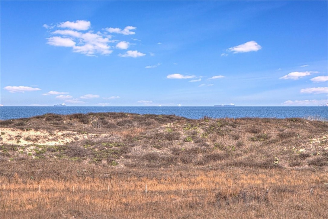 334 Royal Dunes Property Photo 15