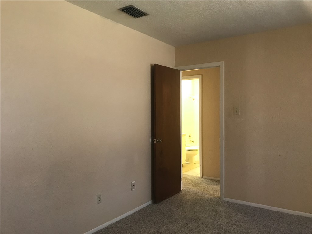 2745 Silverspur Dr Property Photo 7