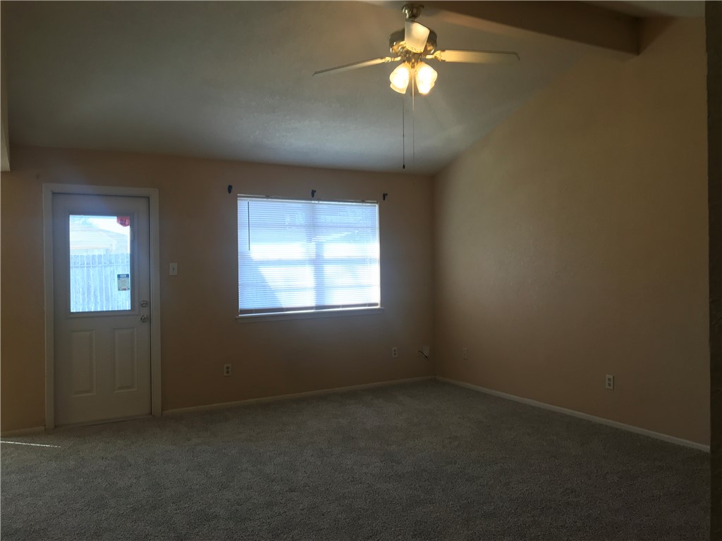 2745 Silverspur Dr Property Photo 12
