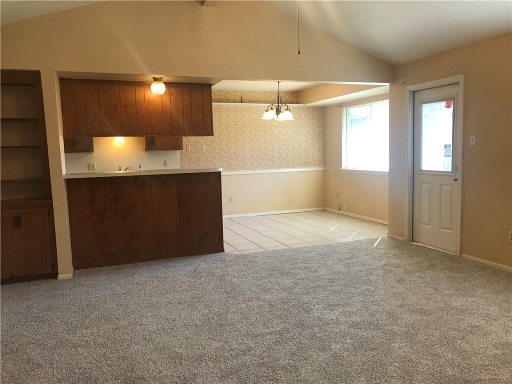 2745 Silverspur Dr Property Photo 13