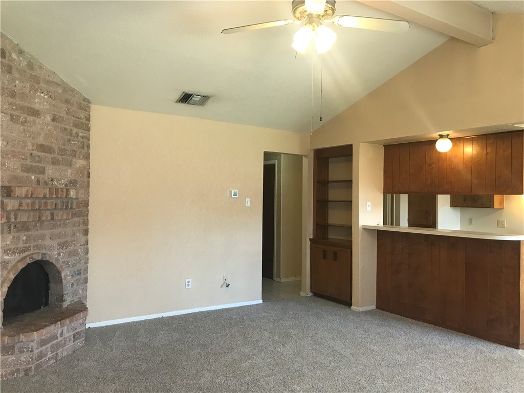 2745 Silverspur Dr Property Photo 15