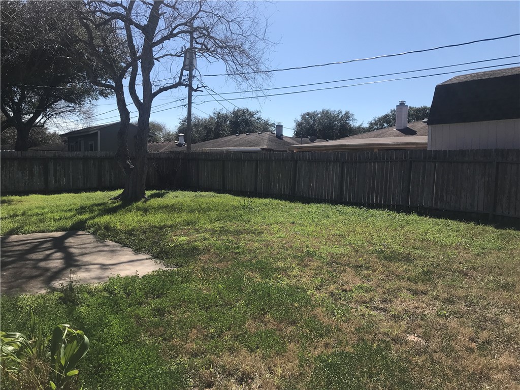 2745 Silverspur Dr Property Photo 36