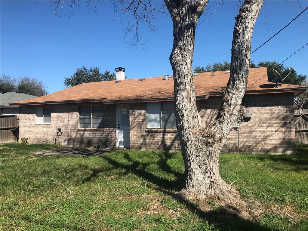 2745 Silverspur Dr Property Photo 38