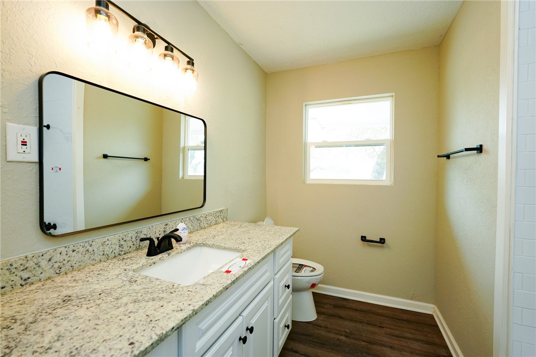2746 Big Oak Property Photo 7