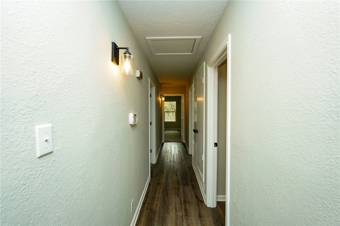 2746 Big Oak Property Photo 18