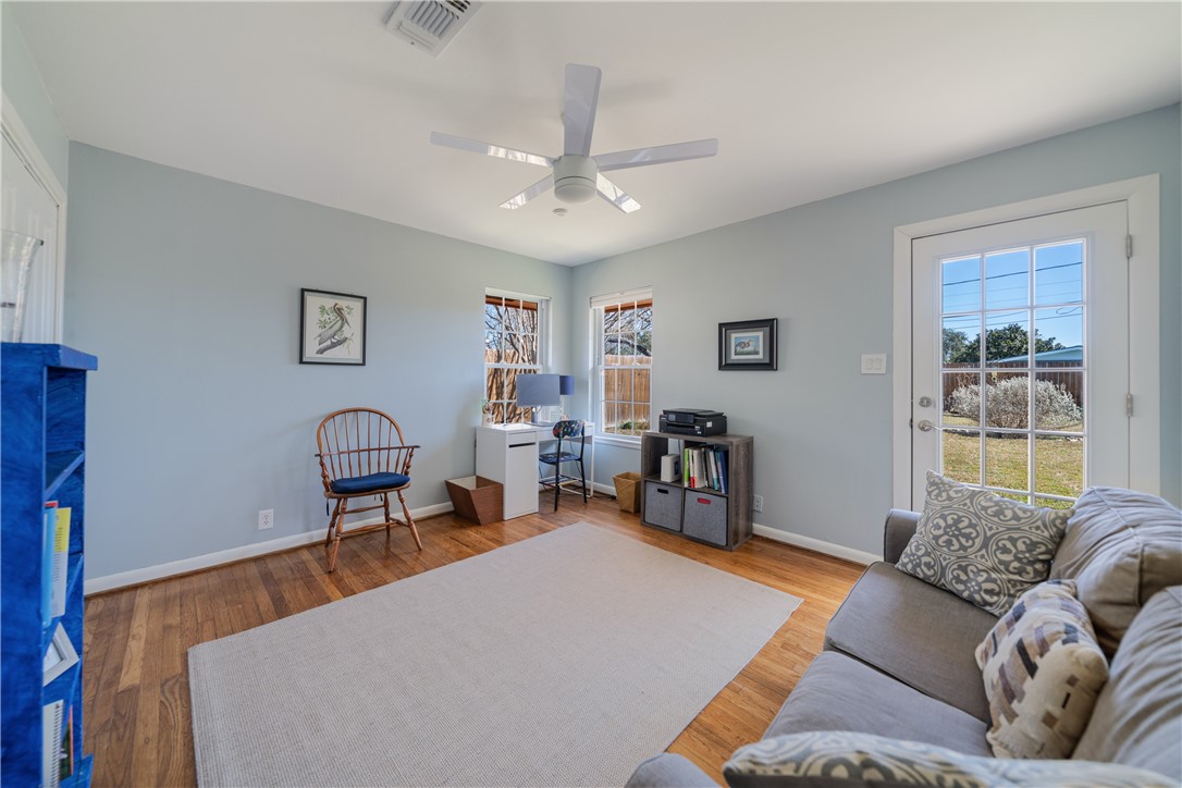 517 Williamson Pl Property Photo 23