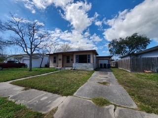 746 Pennington Dr Property Photo 2