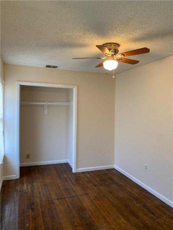 1654 18 Th St Property Photo 4