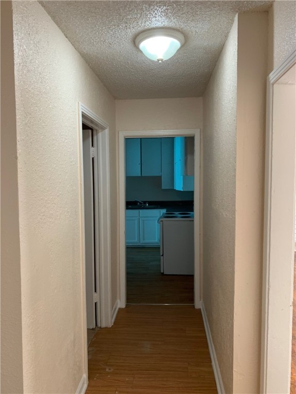 1654 18 Th St Property Photo 5
