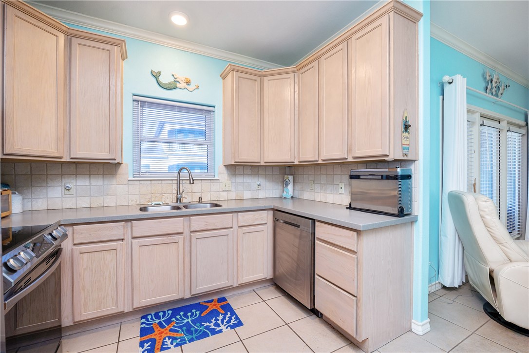 14422 Verdemar Dr 301 Property Photo 14