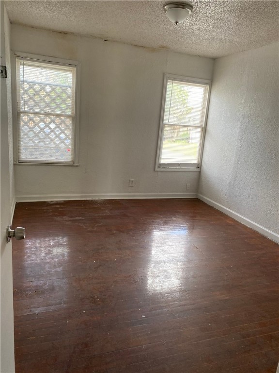 1650 18th St Property Photo 4
