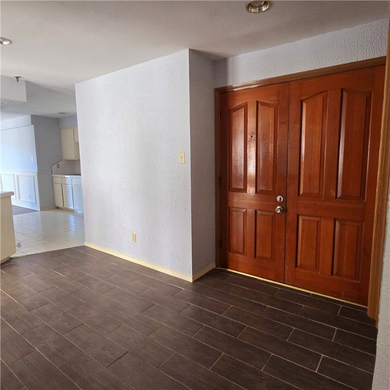 5321 North 10th St 501 Property Photo 5