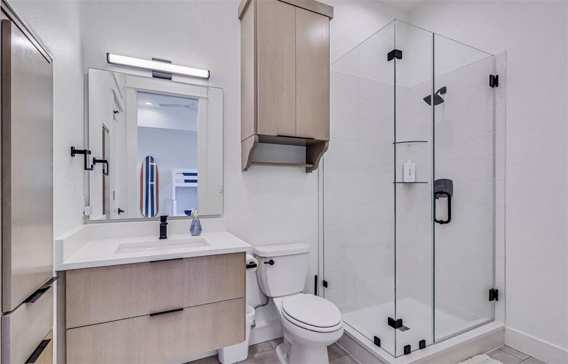 105 Triton Property Photo 29