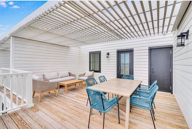 105 Triton Property Photo 31