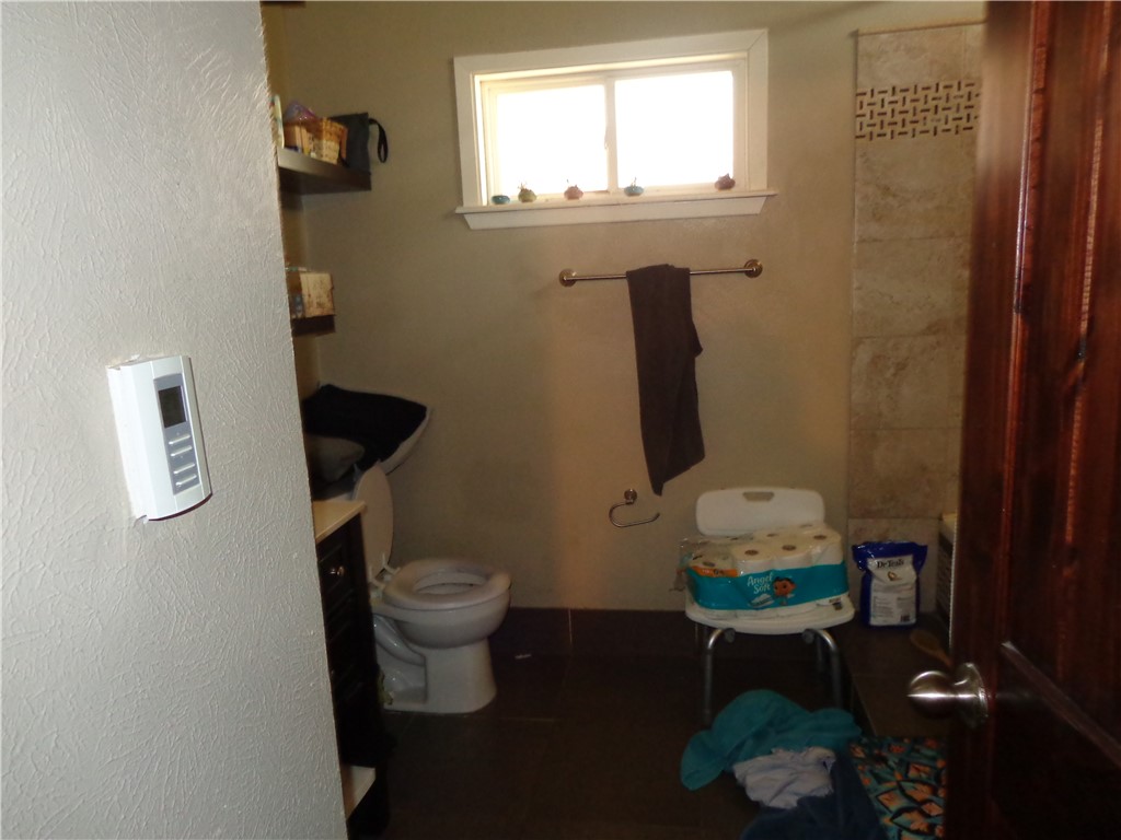 722 N Santa Anita Ave N Property Photo 11