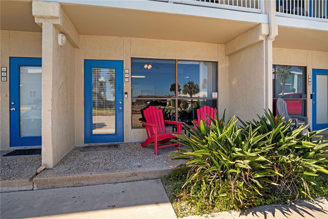810 Banyan Beach Dr 157 Property Photo 2