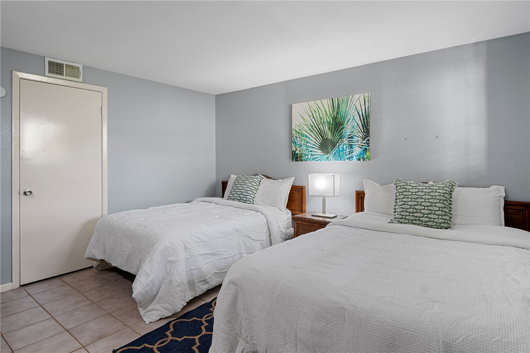 810 Banyan Beach Dr 157 Property Photo 14