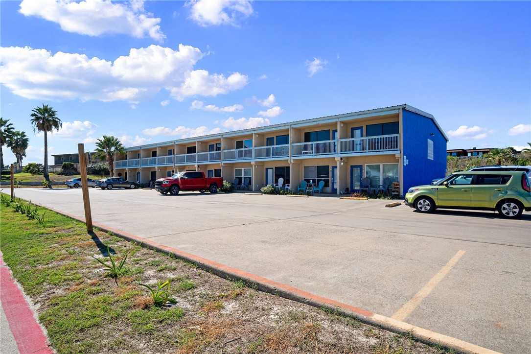 810 Banyan Beach Dr 157 Property Photo 17