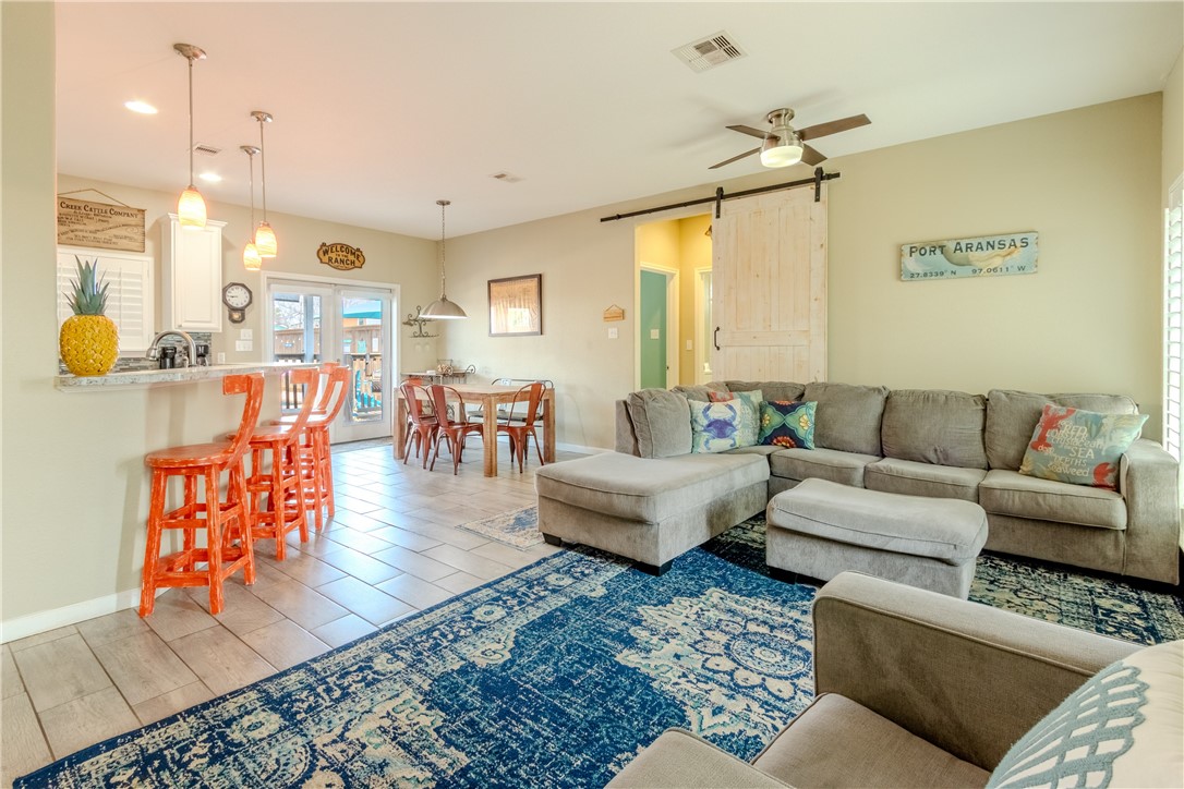 114 S Gulf St Property Photo 4