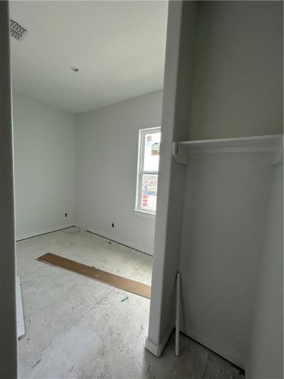 199 St. John Circle Property Photo 10