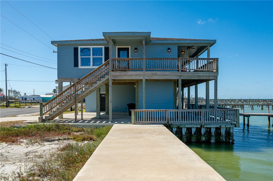 646 Copano Ridge Road Property Photo 2
