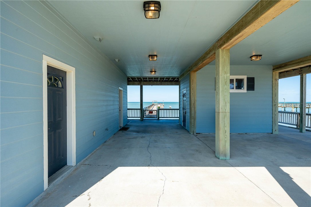 646 Copano Ridge Road Property Photo 3
