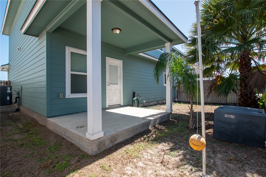 15507 Palmira Ave Property Photo 24