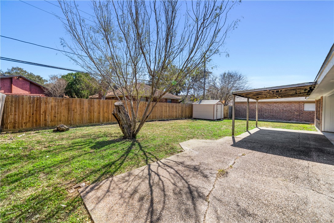 6806 Crosstimbers Dr Property Photo 26