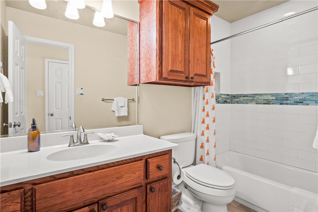 142 Mariners Dr Property Photo 28