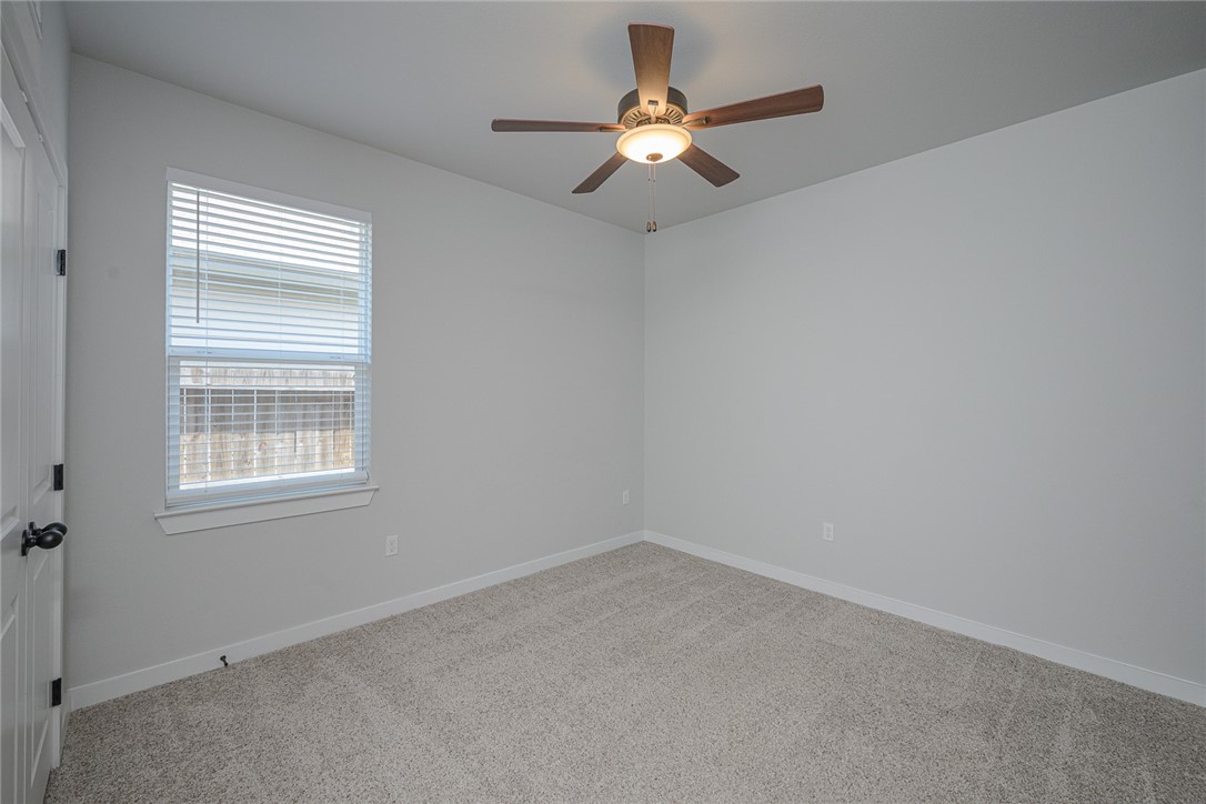 1028 Ocean Breeze St Property Photo 19